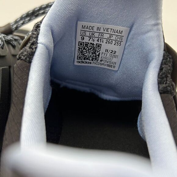 ADIDAS ULTRABOOST 1.0 black running SHOES HR0067 NEW in Box Women‎ Size 9w - Picture 4 of 9